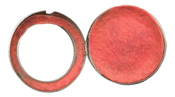 Pequeño Estuche Porta Reloj De Bolsillo , Wartburg D.r.g.m. 1