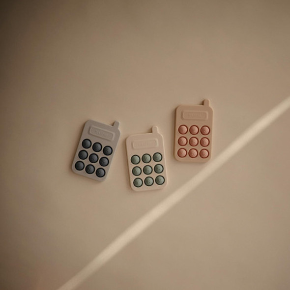 Juguete Teléfono De Prensa Mushie Azul Cambridge Para Niños 1