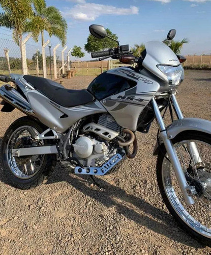 Cubre Carter Falcon Nx4 400 Radmoto 1