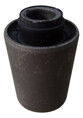 Buje Parrilla Delantera Inferior Corto Para Frontier 0