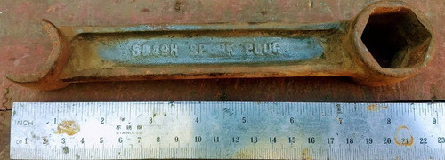 Llave Saca Bujia Antigua Tractor Rotura En Punta Solo Deco 0