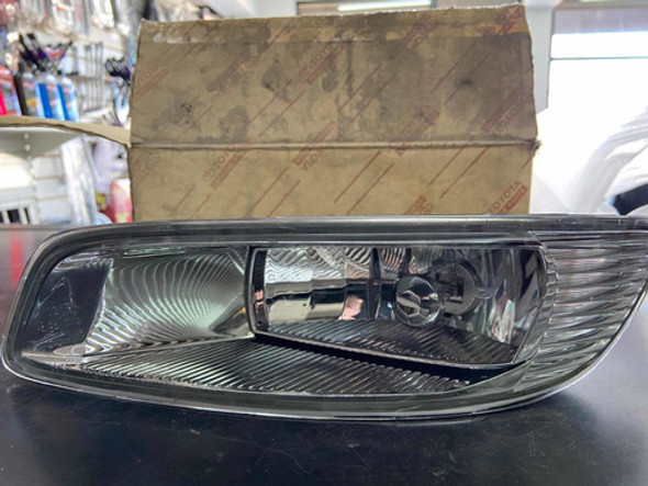 Faro Delantero Toyota Corolla 04/07 Original Nuevo 1