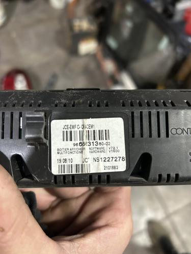 Pantalla Tablero Multifuncion Peugeot 3008 Original 1