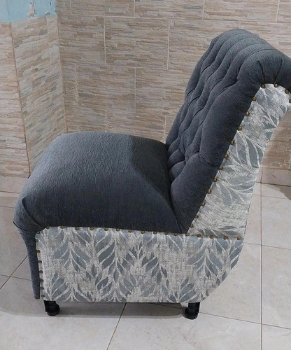 Sillón Butacon En Respaldo Capitone 0