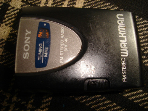Sony AM/FM Radio SRF 220 Credit Card Size