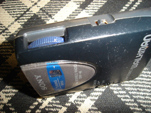 Sony AM/FM Radio SRF 220 Credit Card Size