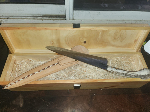 Cuchillo Artesanal Hoja De Disco De Arado Cabo De Ciervo 1