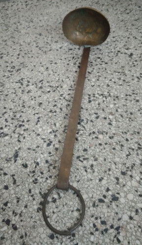Antiguo Cucharon Grande Bronce Aro Xa Colgar Diam14 Alt 54cm 1