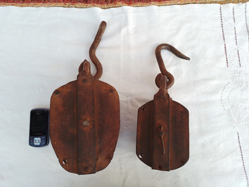 Antigua Roldana Aparejo Triple Pasteca Hierro Muy Robusta 1