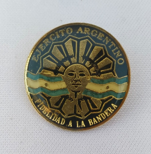 Pin Boton Prendedor Armanda Argentina. Vidrio Curvo 1
