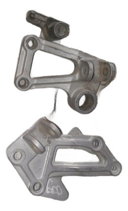 Soporte De Pedalin Derecho Kawasaki Gpz 400 Y 600 1