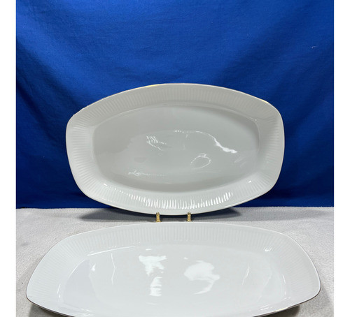 Par De Fuentes Ribete Dorado Verbano 0