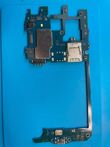Placa *libre* Samsung J3 2016 J320 0