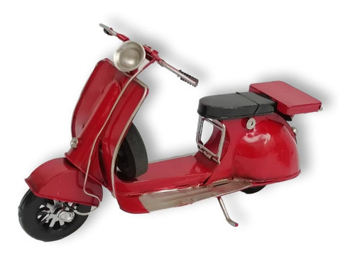 Adorno Motoneta Artesanal En Chapa Ideal Coleccionistas 0