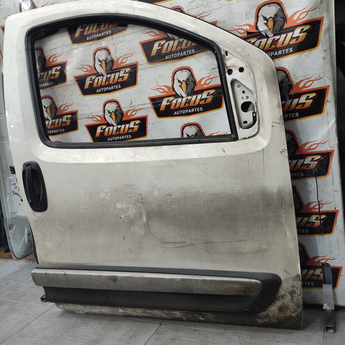 Puerta Delantera Derecha Fiat Qubo ---- Original Muy Buena 1