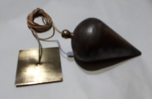 Antigua Plomada Trompo  Albañil De Hierro Y Bronc Colección 1