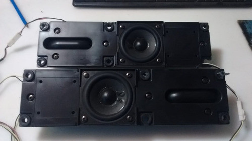 Juego De Parlantes Sharp Lc-26da5u Originales Con Garantía 0