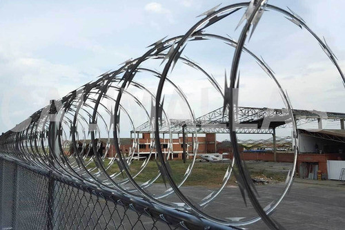 Alambre Concertina Doble C/clip - Ynter Industrial 1