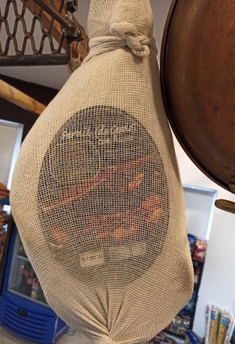Jamon Crudo Pata Entera Estacionado, Excelente 8,5kg 1