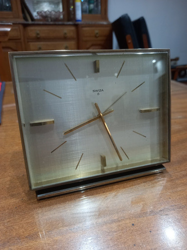 Hermoso Reloj De Mesa Swiza 8 , Completo Sin Funcionar . 0