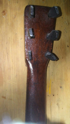 Antigua Guitarra Requinto 1