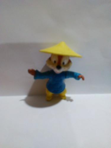 Juguete Ardilla Macdonal Disneyc/ Sombrero Chino 6cm 0