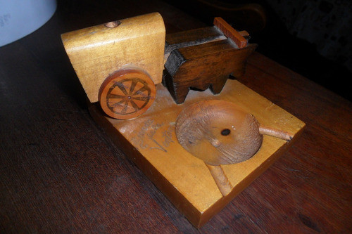 Carreta Carreton Bueyes Cenicero Madera Coleccion Artesanal 0