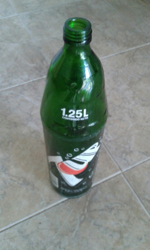Botellas Seven Up. Vidrio De 1.25 Lts 0