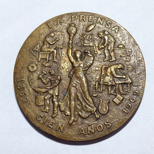 Medalla Diario La Prensa Centenario 85mm Año 1969 - 747 0