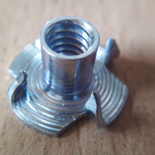 Tuerca Para Clavar 3/16 X 7,94 T Nut -mini Granel X 250 Unid 1