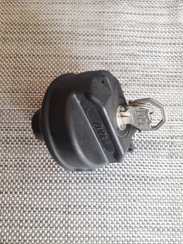 Tapón Combustible Ford Versailles 1