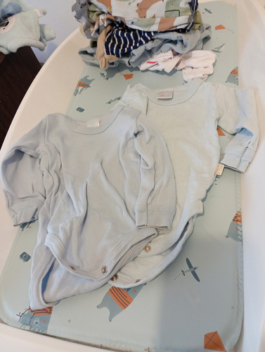 Lote De Ropa De Bebé De 0 A 3 Meses - 16 Prendas 1