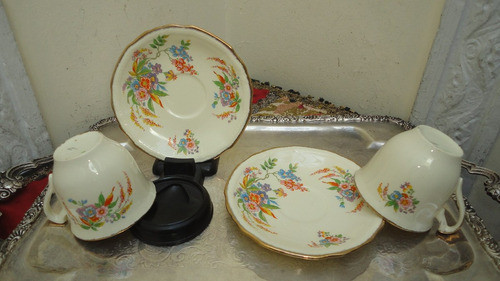 Divina Taza De Cafe Inglesa Antigua Diseño Floral Mirala 1