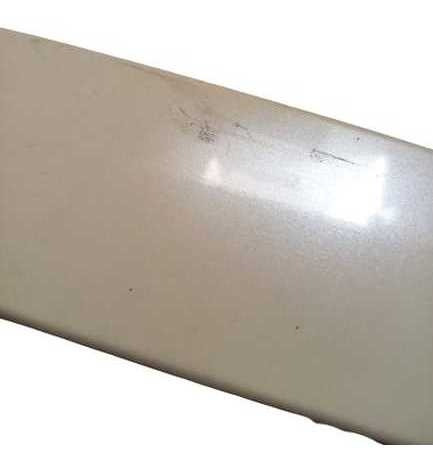 Zocalo Trasero Izquierdo Beige Con Detalles Zanella Styler 1