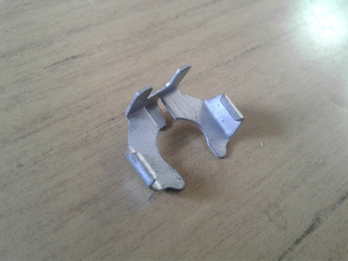 Clip Seguro Traba Inyector Renault 1