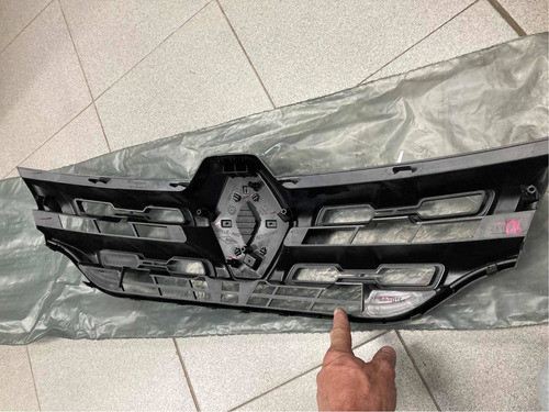 Grilla Frente Carrocería Original Renault Kwid Negra 1