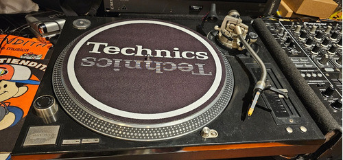 Technics Mirror Fondo Negro Espuma Djproaudio 1