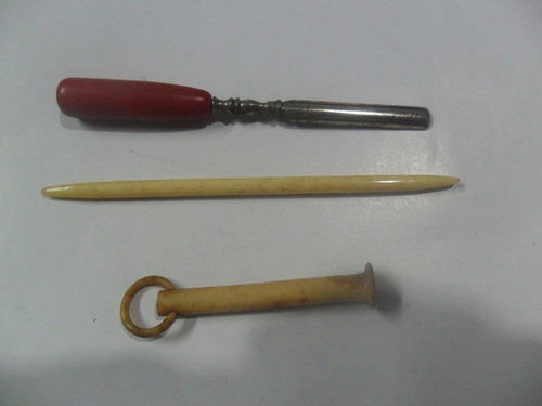 Manicura Manicuria Aguja Utensillo Pinche Miniatura Colgante 1