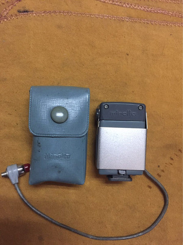 Flash Minolta Baby Bc -iii A Lamparita. Antiguedad 0