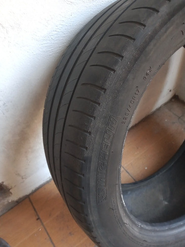 Cubierta 205/45/17 1