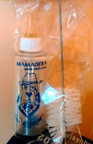 Mamadera Para Cachorros Con Limpiador Y Tetilla De Repuesto 0