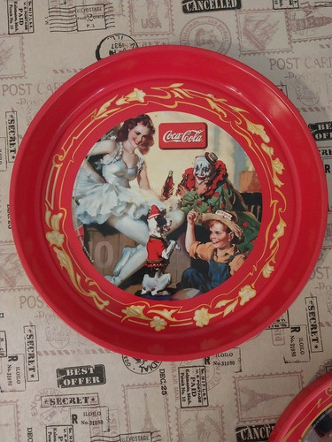 Bandejas Redondas Cocacola. 1