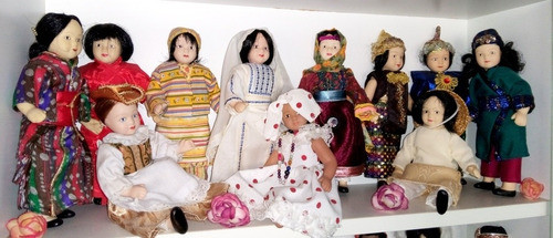 Muñeca De Porcelana + Fasciculo Coleccionable. 0