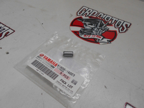 Guia Perno Tapa Arbol Leva Yamaha R1 Original Grdmotos 1