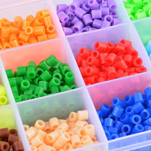 Caja 12 Colores Hama Beads 1.800 Un+1 Base 15cm+pinza+papel 1