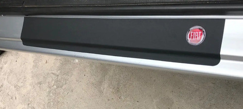 Cubre Zocalo P/ Fiat Linea Accesorio Laminados Negros 1