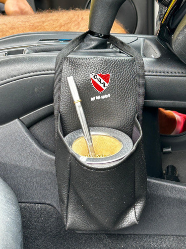 Porta Mate Auto Ecocuero Negro Independiente 1