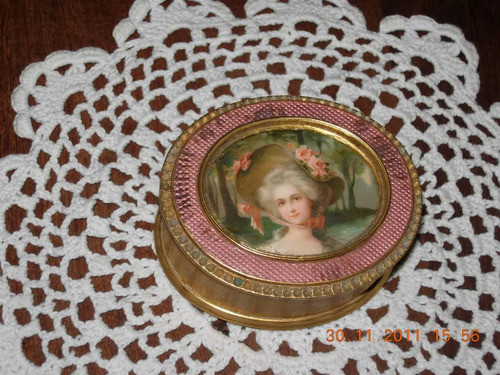 Antiguo Alhajero Frances Con Imagen Esmaltado Sellado France 0