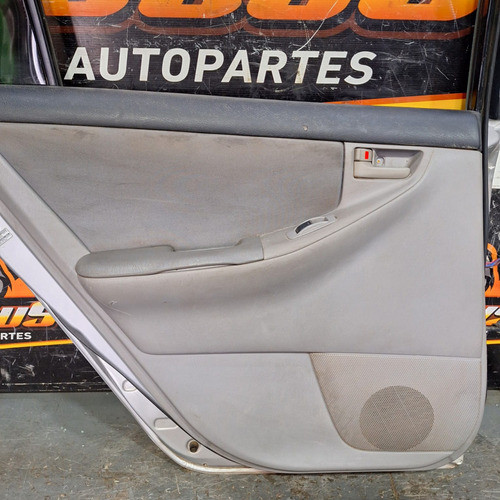 Tapizado Puerta Trasera Izquierda Toyota Corolla Fielder 0
