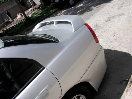 Alerón De Mitsubishi Lancer 1999 Con Luz Nuevo. 1